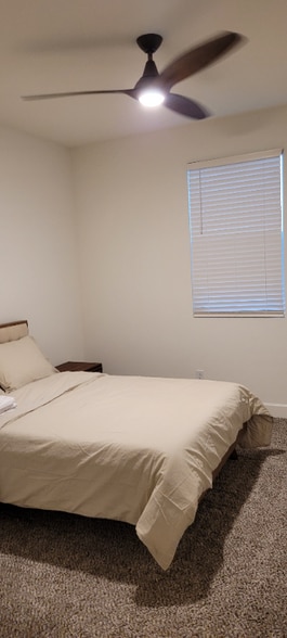 Building Photo - 4734 Emerald Way