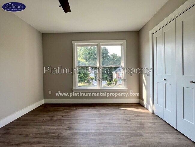 Building Photo - 4156 Dream Catcher Dr