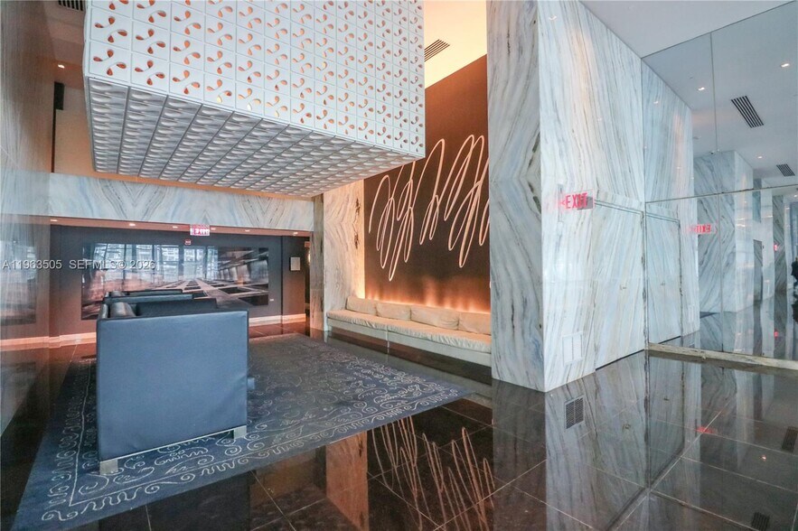 Building Photo - 335 S Biscayne Blvd