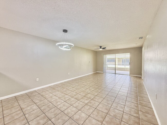 Building Photo - 2140 Mystic Ring Loop