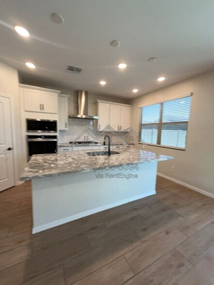 Building Photo - 4219 Nora Dr