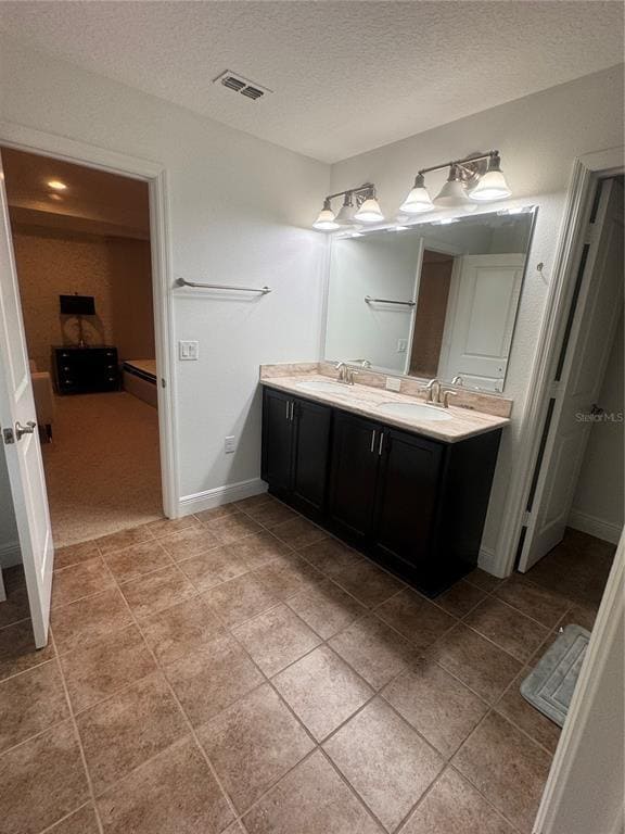 Building Photo - 11737 Verrazano Dr