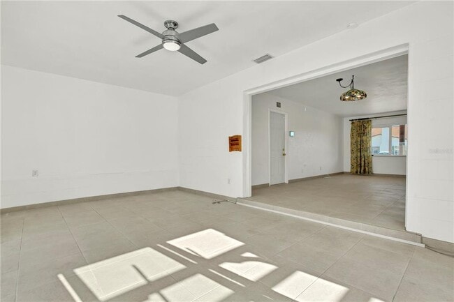 Building Photo - 2675 East Bay Isle Dr SE