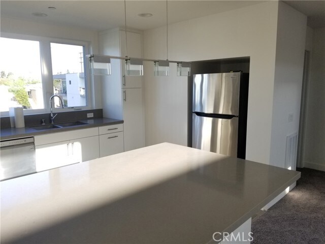 Building Photo - 5621 N Bella Blanco Dr