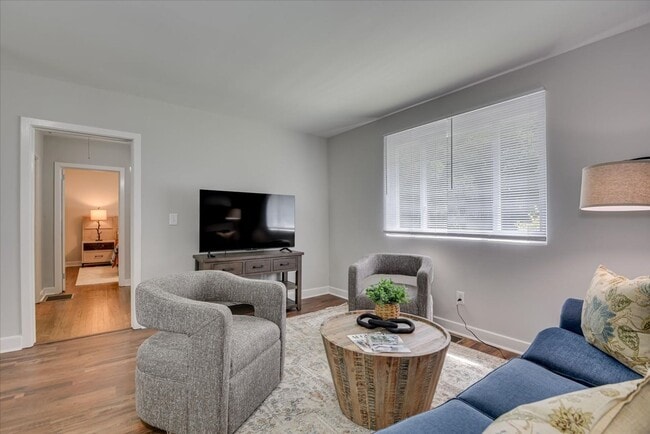 Building Photo - Martin Estates - Richmond County