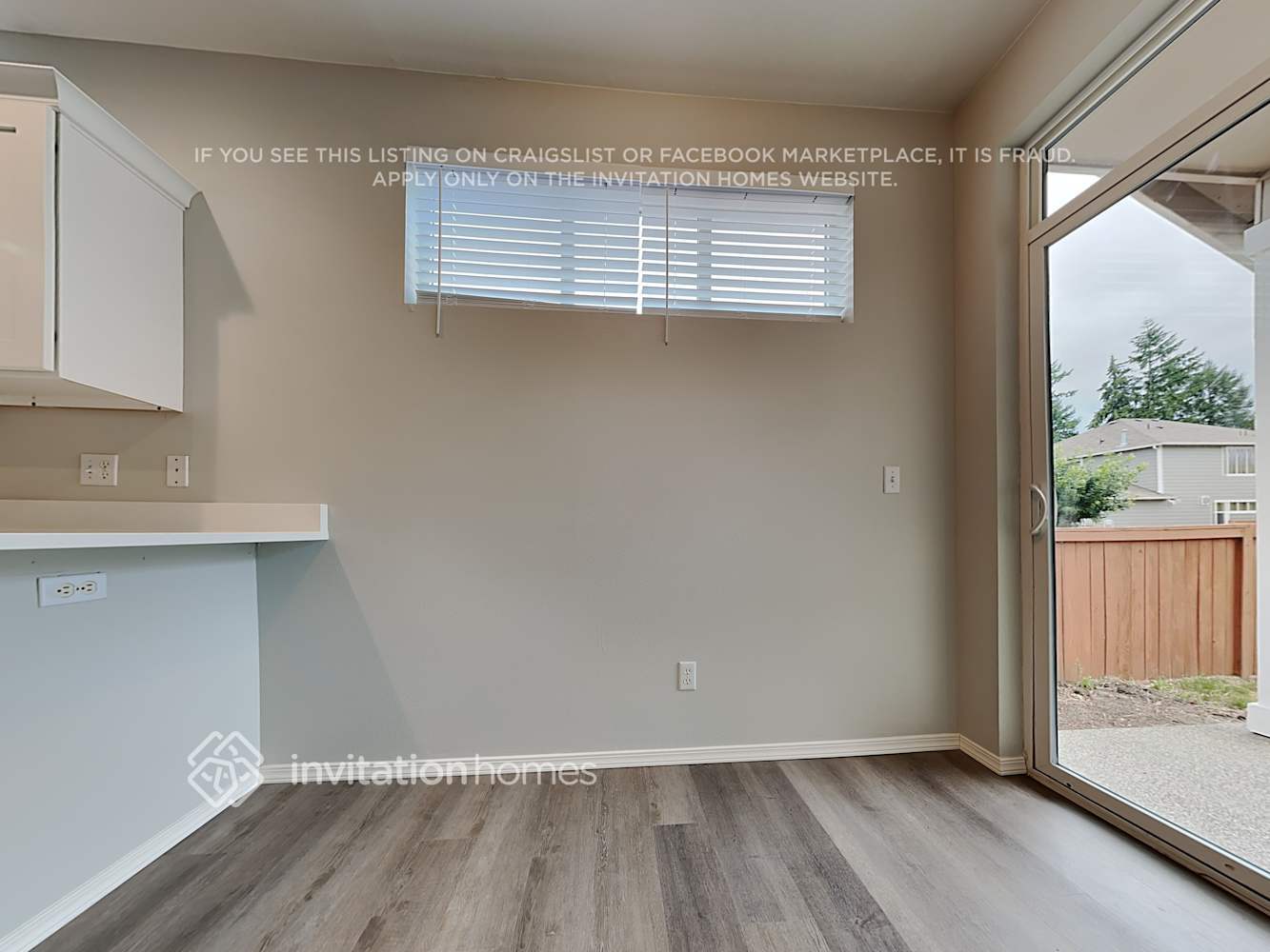 Building Photo - 9115 Periwinkle Loop NE