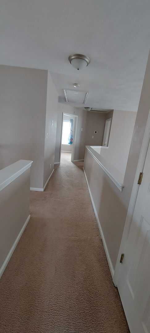 Building Photo - Beautiful home in GREAT location