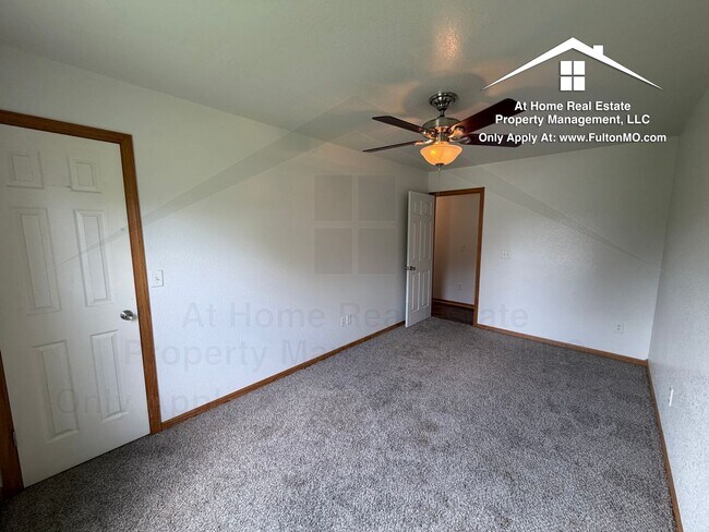 Building Photo - 1902 Dunham Dr