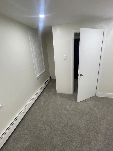 Building Photo - 1 Henvis Pl