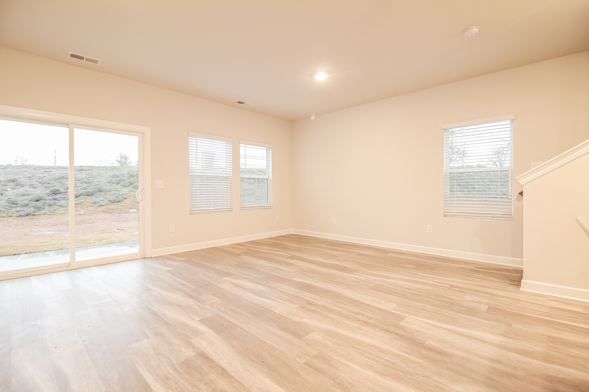Building Photo - 210 Telford Dr