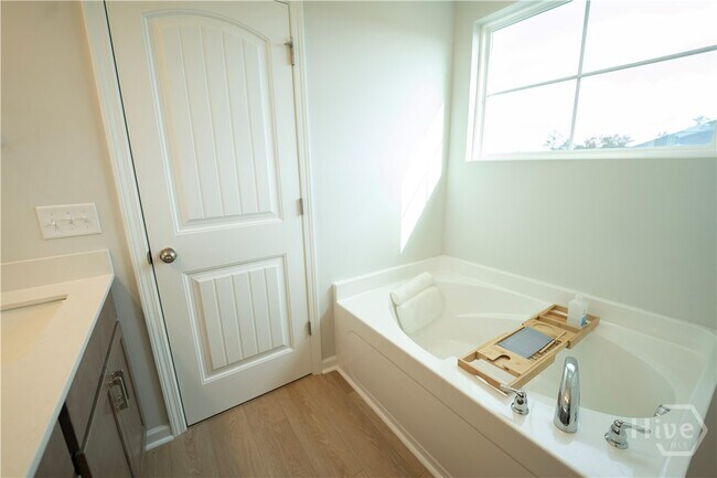 Building Photo - 45 Flagler Dr