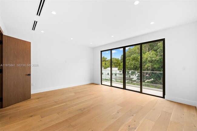 Building Photo - 66 NW 50th St