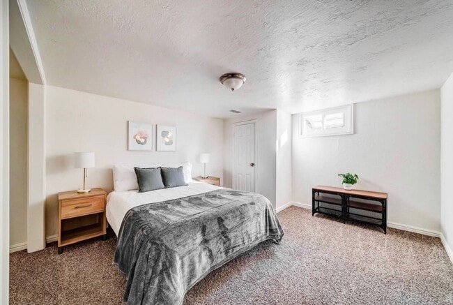 Building Photo - Cozy 4 bedroom 2 bath house in Provo