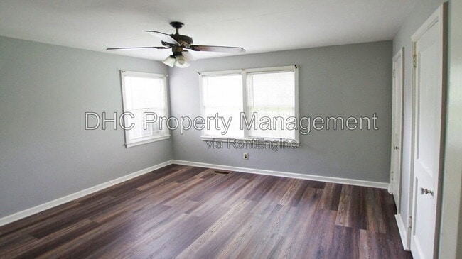 Building Photo - 1761 Tiger Flowers Dr NW