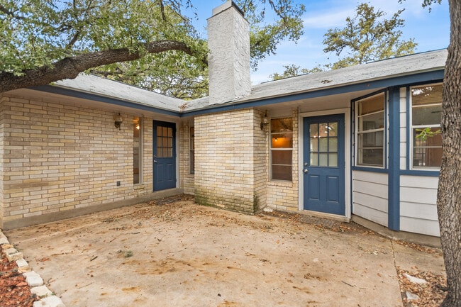 Building Photo - 8310 Watch Tower St