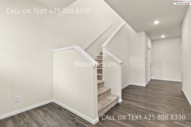 Building Photo - 18722 106th Ave Ct E