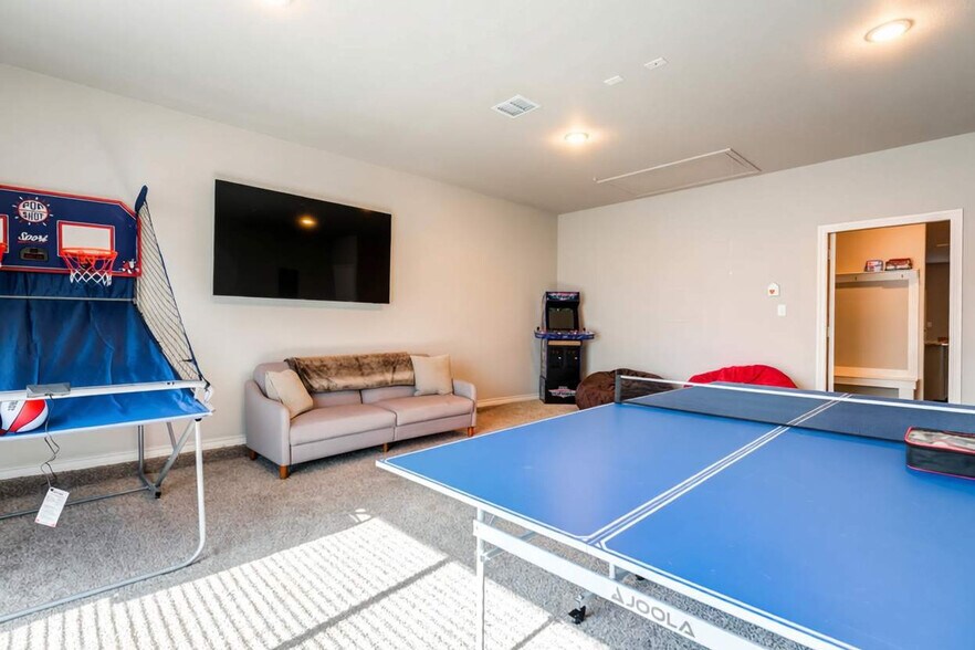 Building Photo - 7224 23rd St