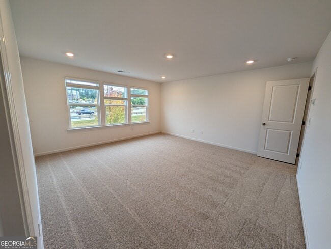 Building Photo - 2557 Adventure Way