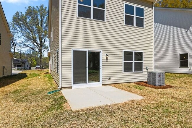 Building Photo - Brand New 4BD/2.5BA Home in Mooresville!