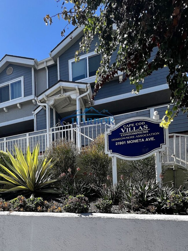 Primary Photo - MOVE IN SPECIAL $1,000 OFF 1st Months Rent