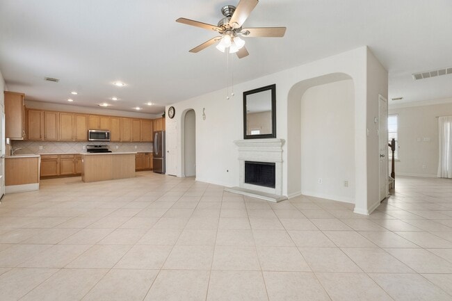 Building Photo - 2606 Midnight Star Cir