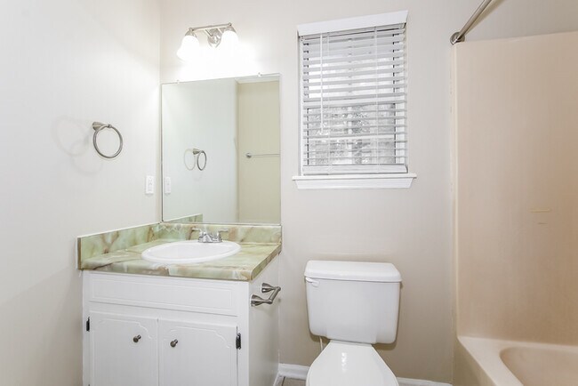 Building Photo - Spacious 3 Bedroom Home in Augusta, GA