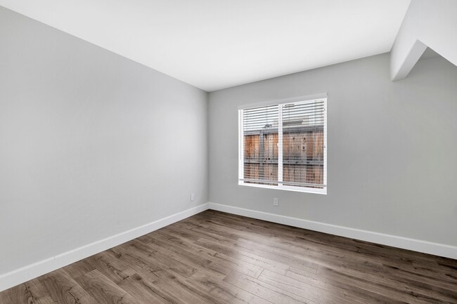 Building Photo - 2775 Florentine Ct