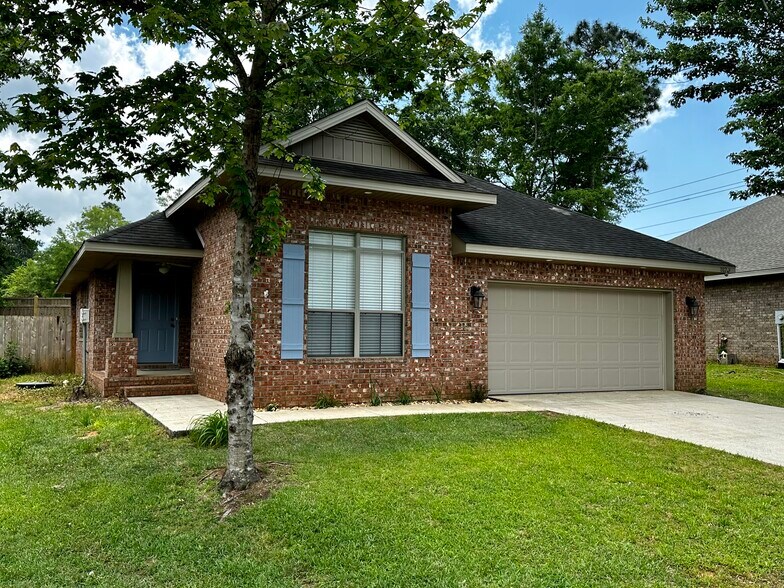 Primary Photo - 8022 Brookside Ln