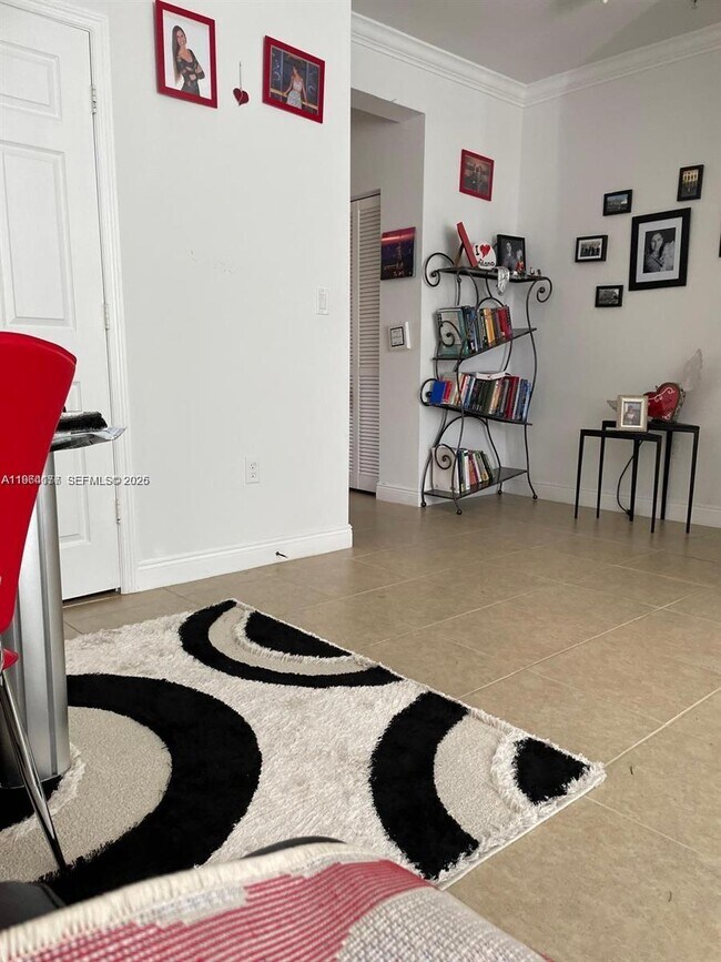 Building Photo - 819 SW 147th Ave