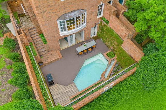 Building Photo - 3400 Shenandoah St