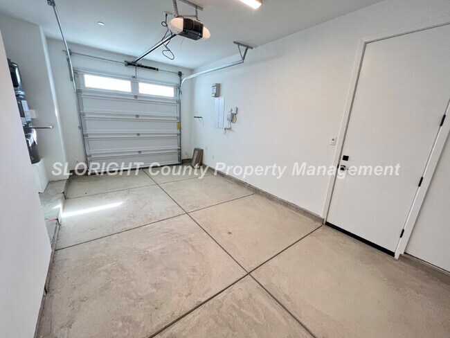 Building Photo - AVAILABLE JULY - Spacious Home in San Luis Ranch - 4 Bed / 3.5 Bath