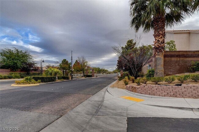 Building Photo - 9327 Ruby Arrow Ct