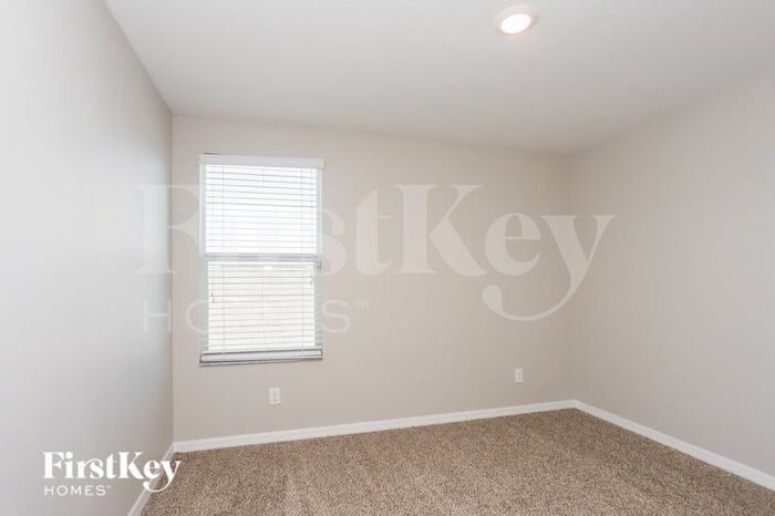 Building Photo - 17322 White Mangrove Dr
