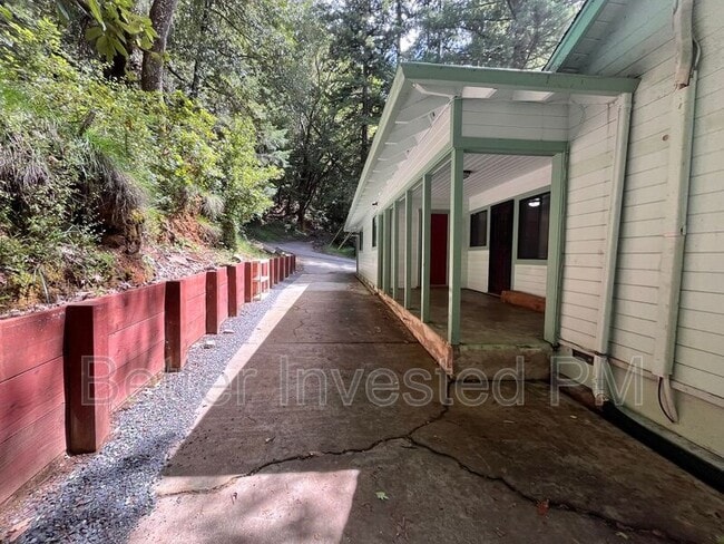 Building Photo - 24665 Birch St