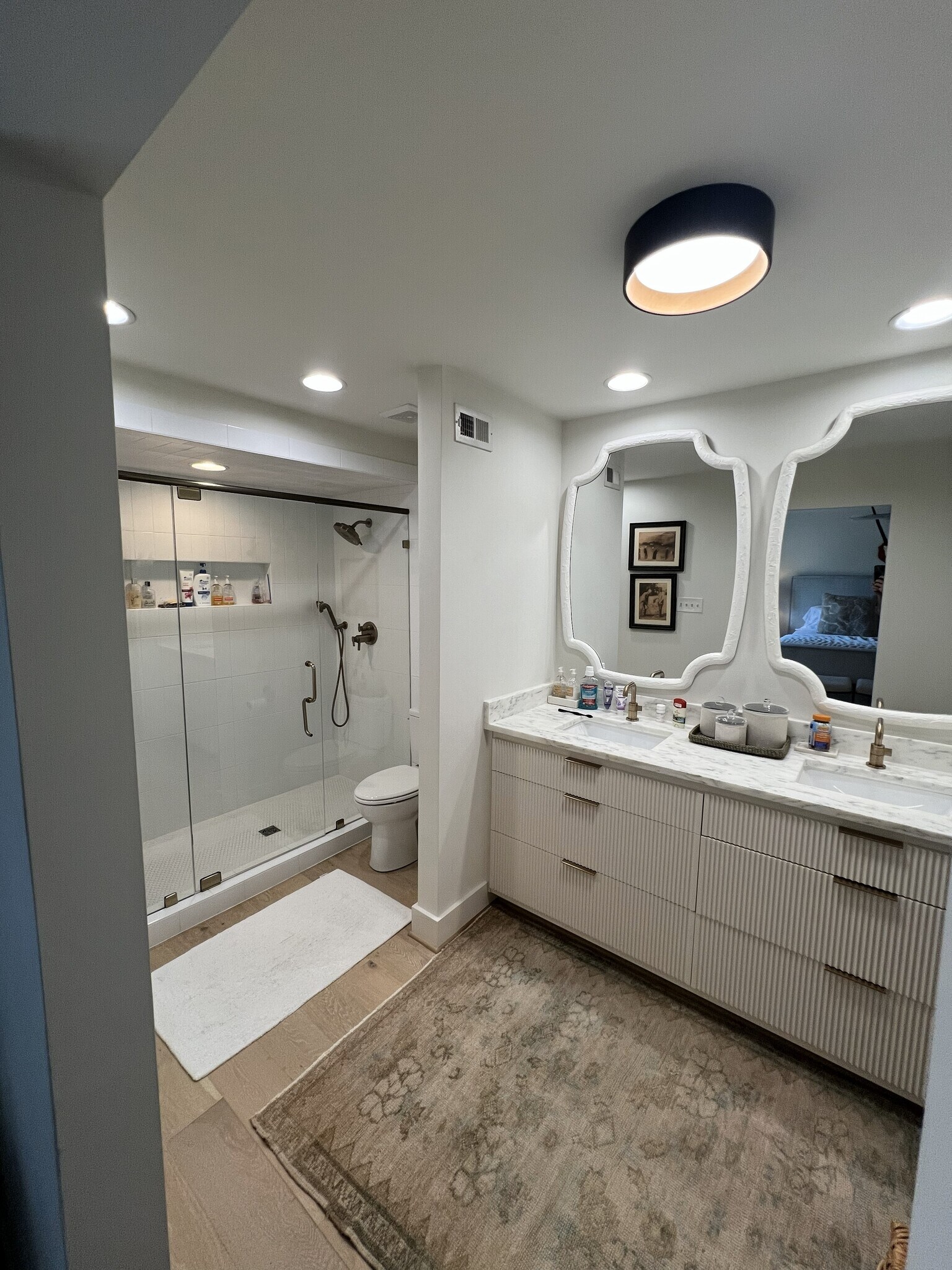 Primary Bathroom with walk in shower - 7725 River Ridge Rd NE