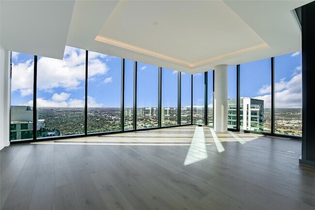 Building Photo - 610 Davis St