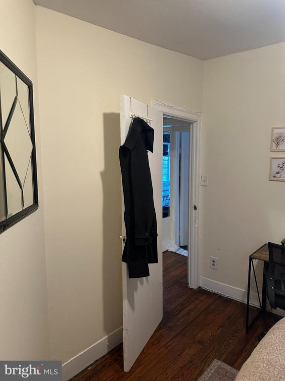 Building Photo - 2144 Kater St