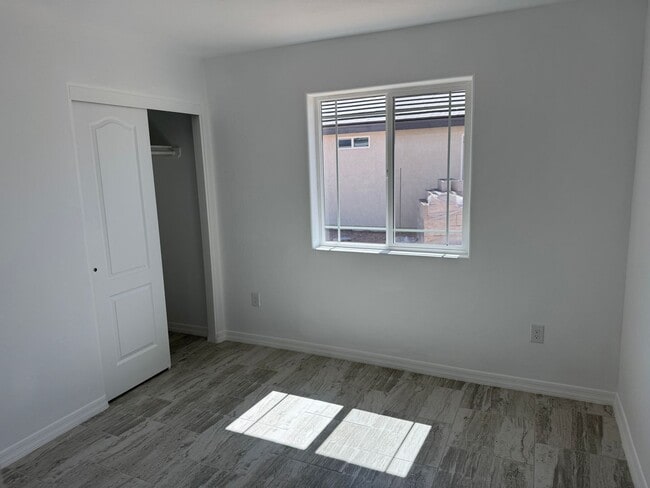 Building Photo - Brand New 3 bedroom home with 2 car garage...