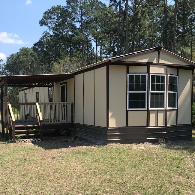 Building Photo - 85028 Patricia Ct