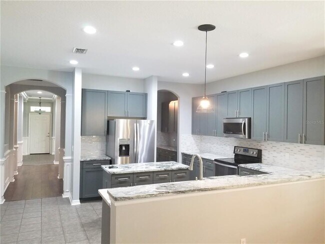 Building Photo - 6971 Nobleton Dr