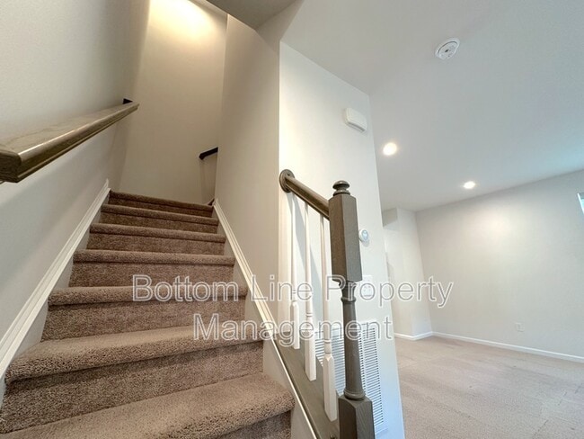 Building Photo - 1332 Ashbury St