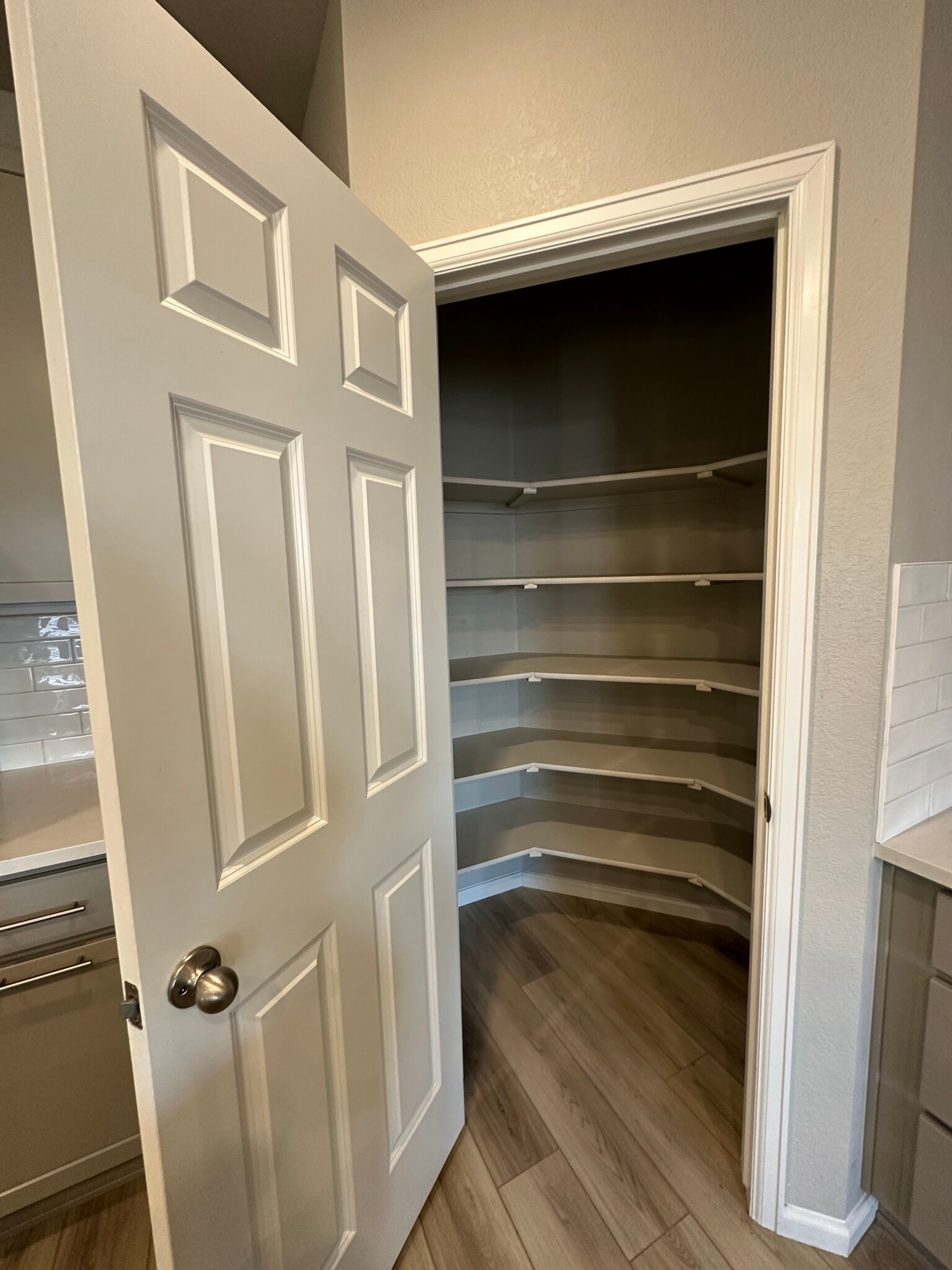 Building Photo - 762 N Rome St