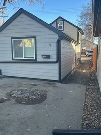 Building Photo - Charming 1-Bedroom, 1-Bath House - Modern ...
