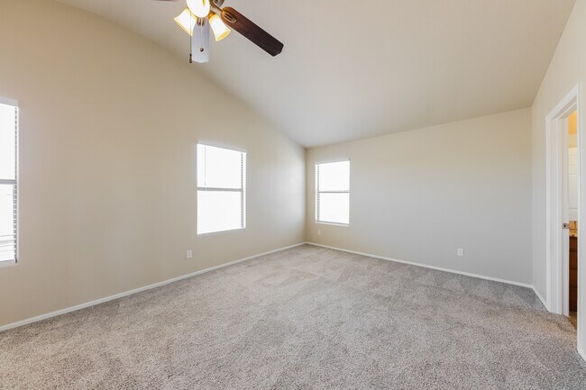 Building Photo - 4710 W Havasupai Dr