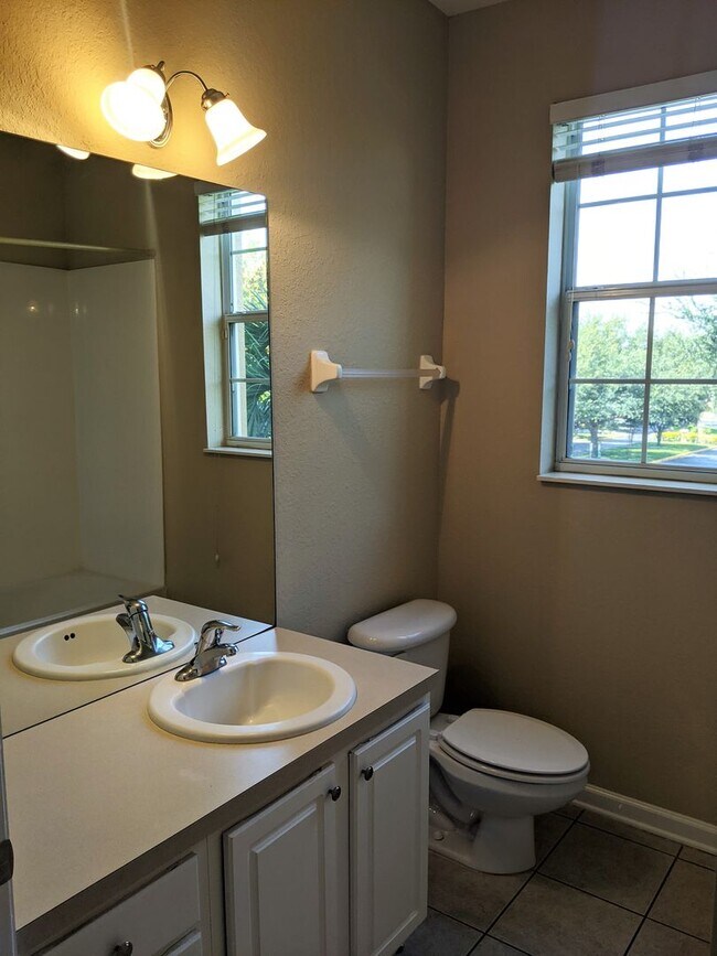 Building Photo - Ventura at Stonebridge Commons – 3 Bedroom...