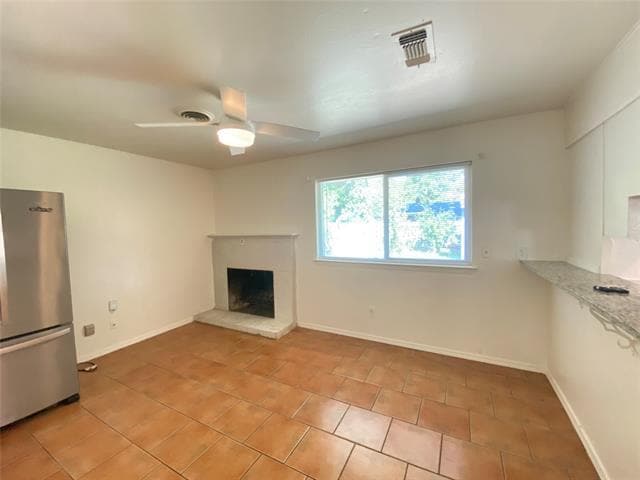 Building Photo - 2711 Olympia Dr