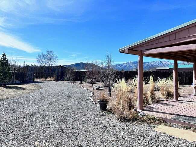 Building Photo - 26 Balsamo Ln