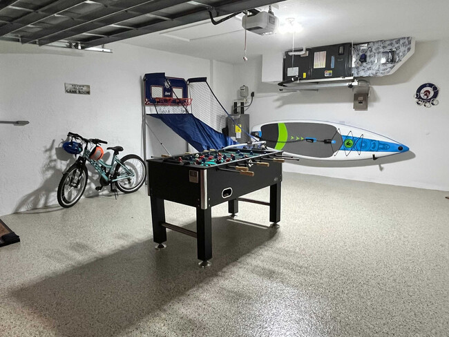 Building Photo - 1190 SW 57th St