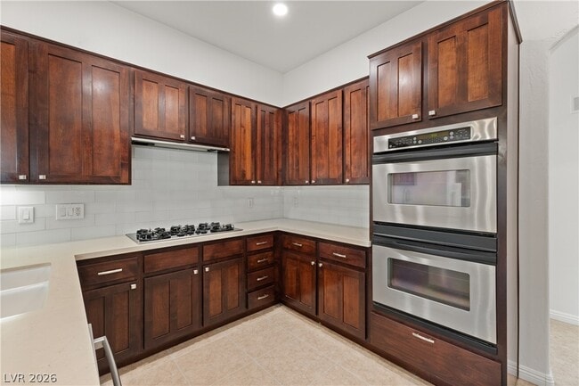 Building Photo - 11283 La Madre Ridge Dr
