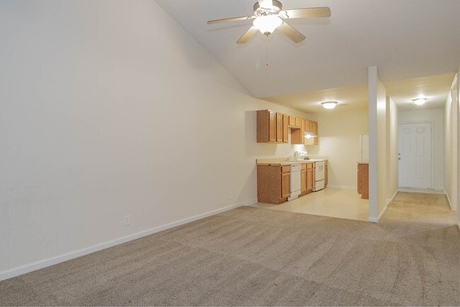Building Photo - 299 Raleigh Dr